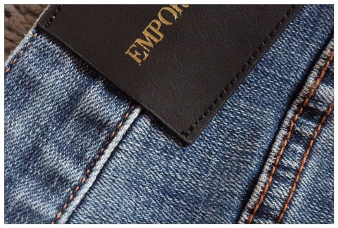 Spodnie Emporio Armani