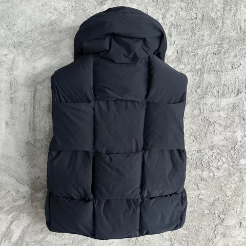 Kamizelka Bottega Veneta