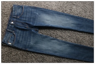 Spodnie Emporio Armani 33