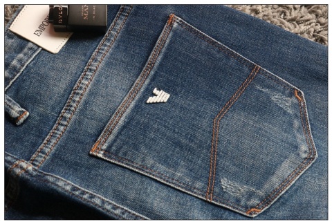 Spodnie Emporio Armani 33