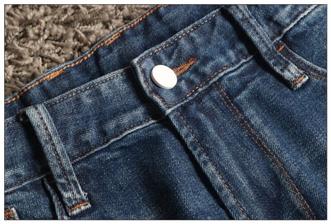 Spodnie Emporio Armani 33